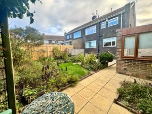 Photo 7- click for photo gallery